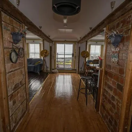 Sleeps 6 - 100mfrombeach - Ocean View Balcony *